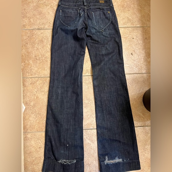 Never worn before but washed once woman’s jeans size 28 - Picture 2 of 5